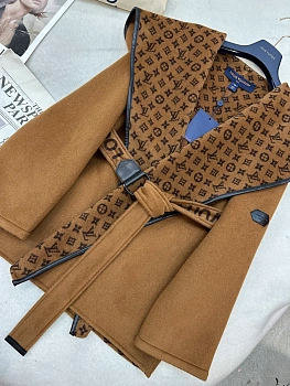 Пальто Женские Louis Vuitton 460773