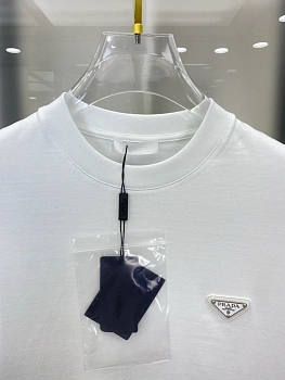Футболки Женские Prada 1749788