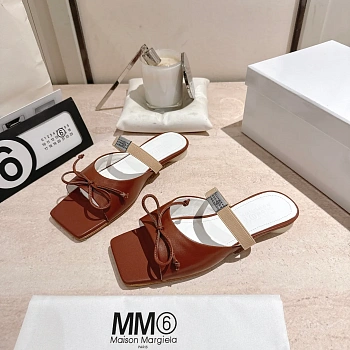 Шлепанцы Женские Maison Margiela 1667507