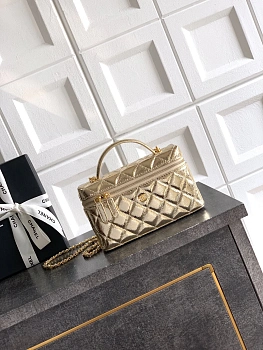 Классические Сумки Женские Chanel 12779073