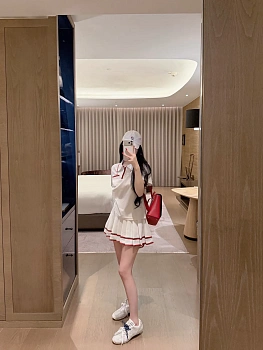 Костюмы Женские Gucci 8981777