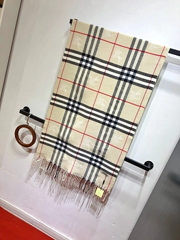 Шарфы Burberry 4516143