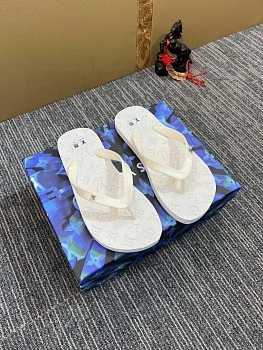 Шлепанцы Мужские Louis Vuitton 10646317