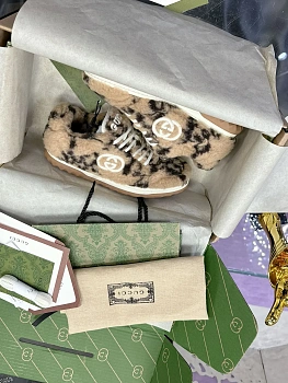 Кроссовки Женские Gucci 421937