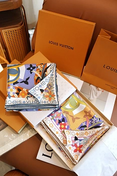 Шарфы Louis Vuitton 108153